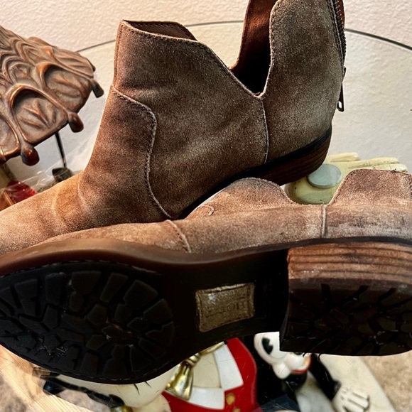 Born Kerri Leather Mules - Picture 3 of 5